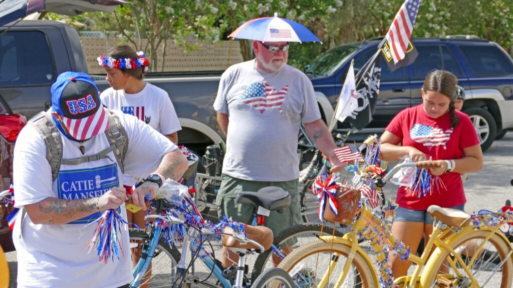 Everyone loves a parade - What's What New Port Richey